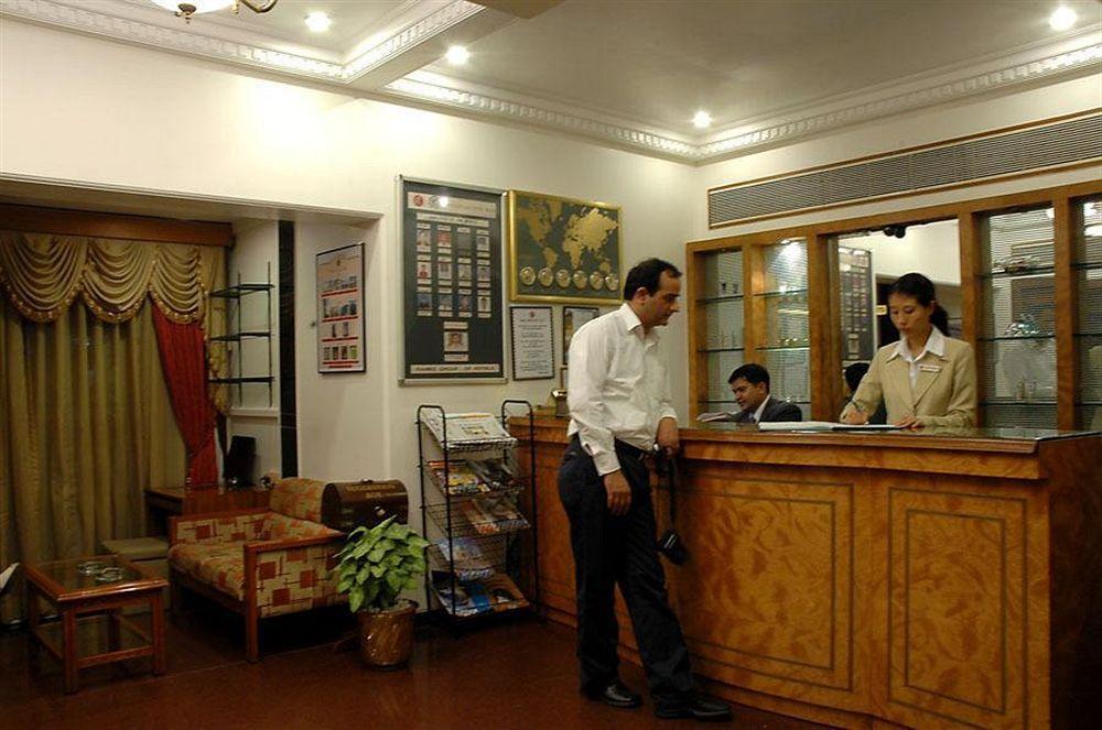 Ramee Guestline Khar होटल