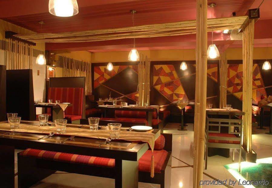 Ramee Guestline Khar होटल Mumbai